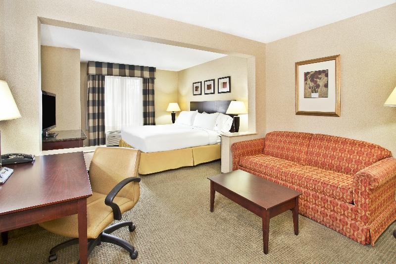 Holiday Inn Express & Suites Bradley Airport By Ihg Windsor Locks Exterior photo